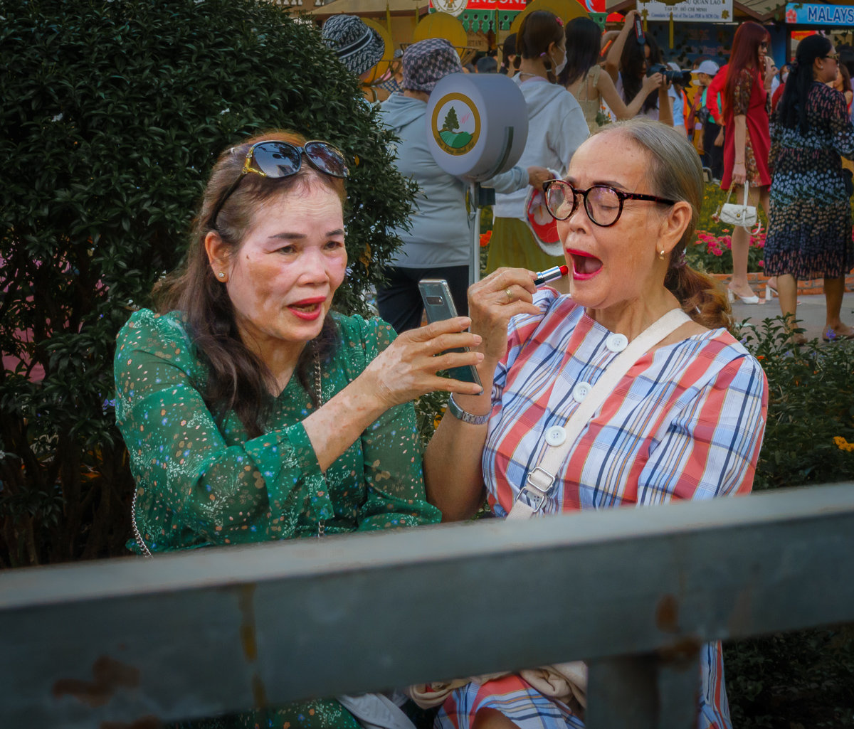 Mirror Mirror on my Phone