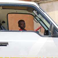 Observing humanity in motion - A colorful theatre of everday urban life