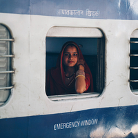 Express train to Agra