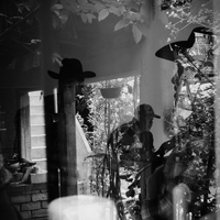 Singing to wandering souls