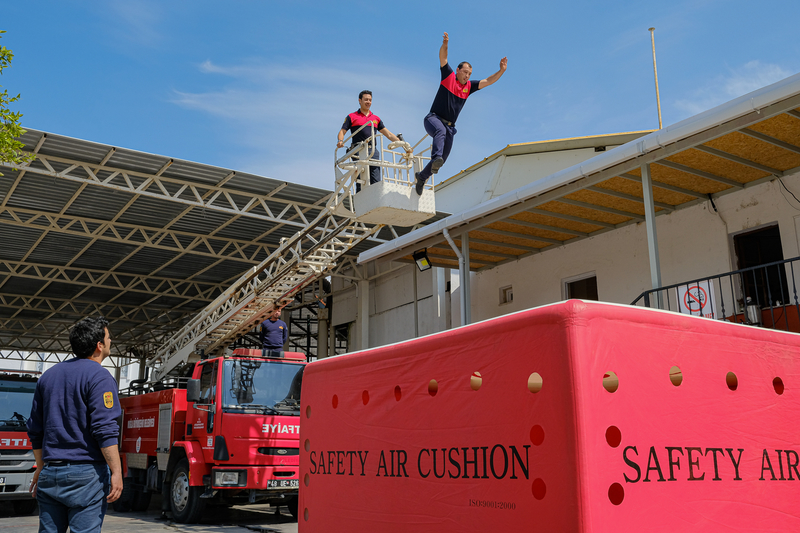 Safety Air Cushion Test