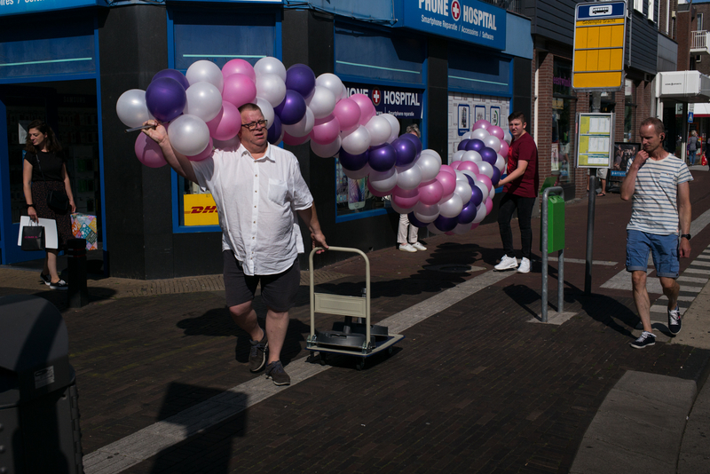 walking balloons