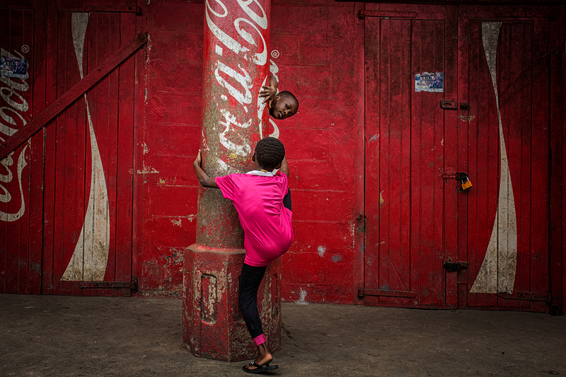 Kids in Elmina