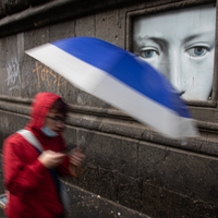 Pluie sur la ville