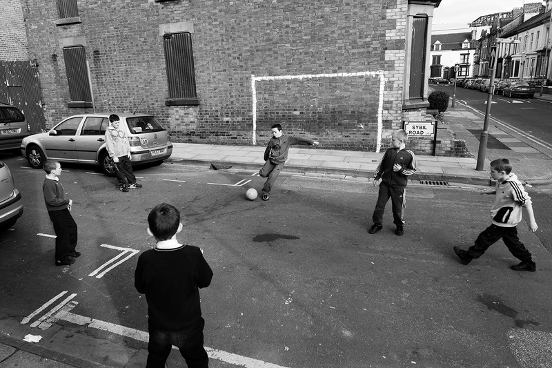 Football à Sybil Road, Liverpool (Angleterre)