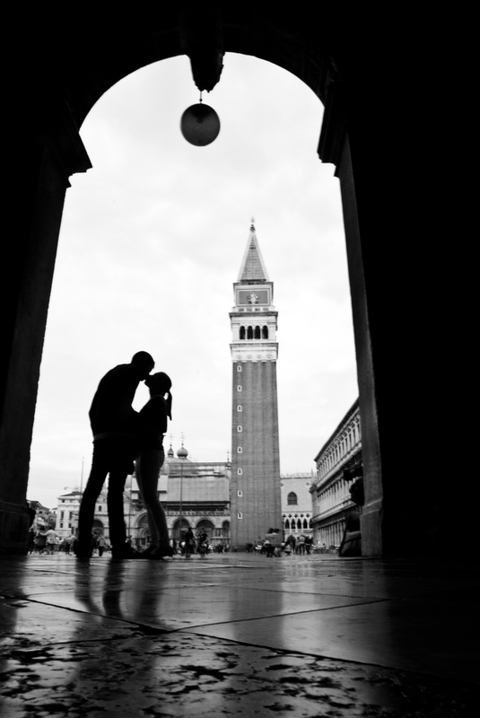 Kiss in Venice