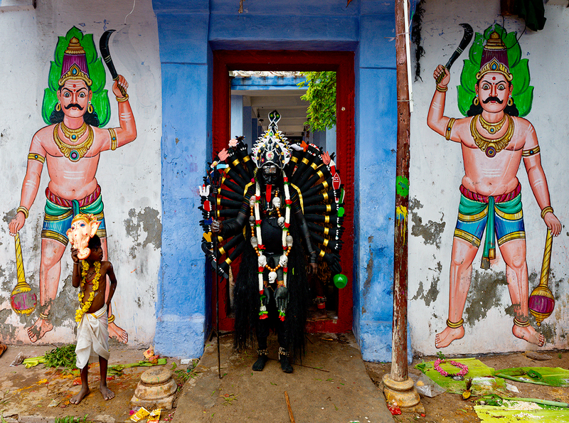 Deities all around