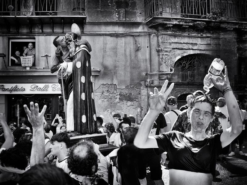 Humor and religion.  Umorismo e religione